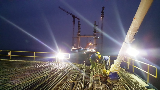 Trên công trường cây cầu hơn 7.000 tỷ nối Quảng Ninh và Hải Phòng